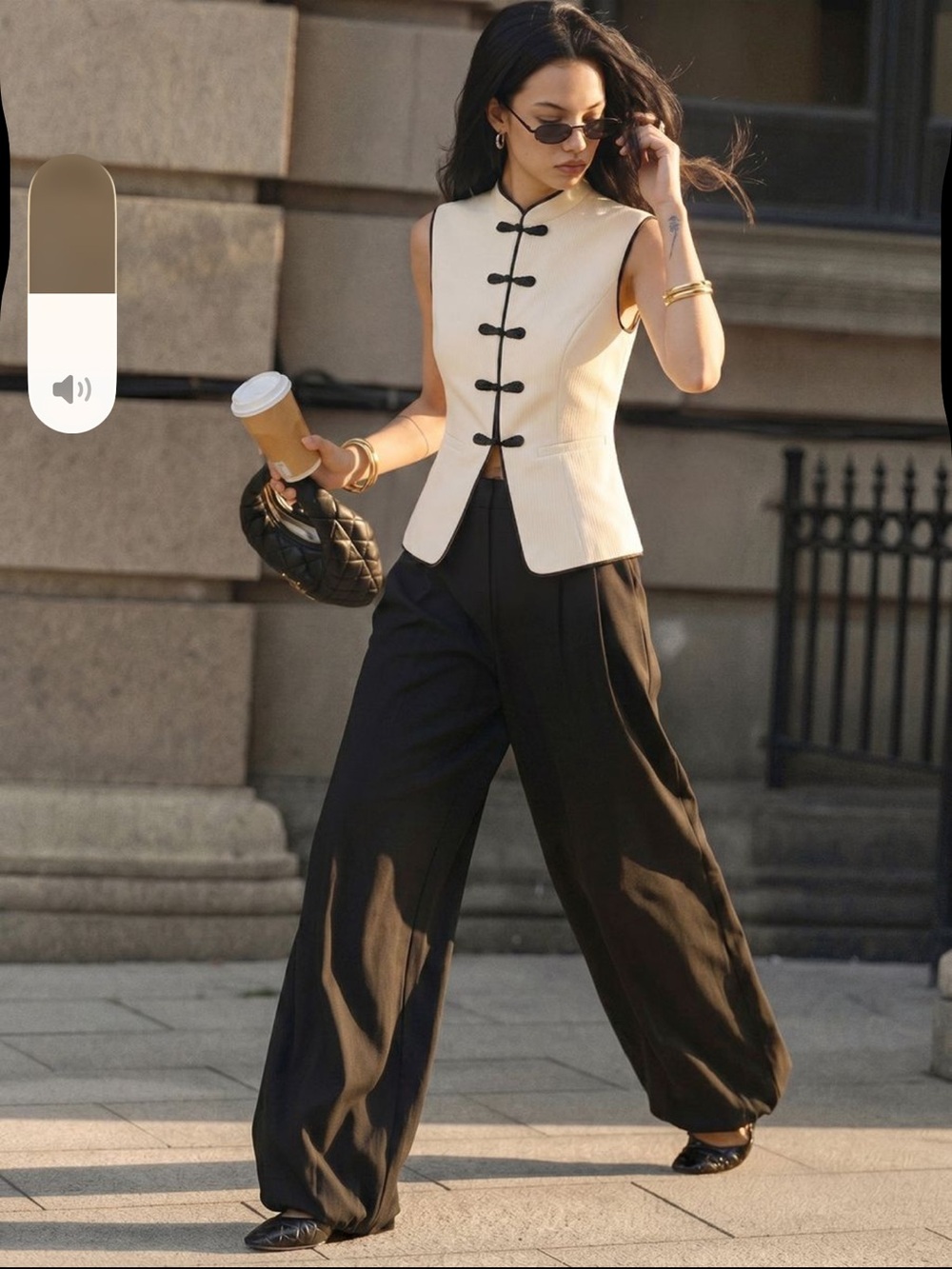 Commense cream frog button woven contrasting top